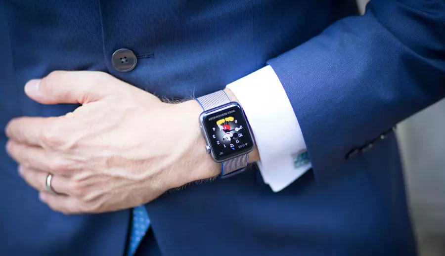 14 Tips Every Apple Watch Owner Should Know